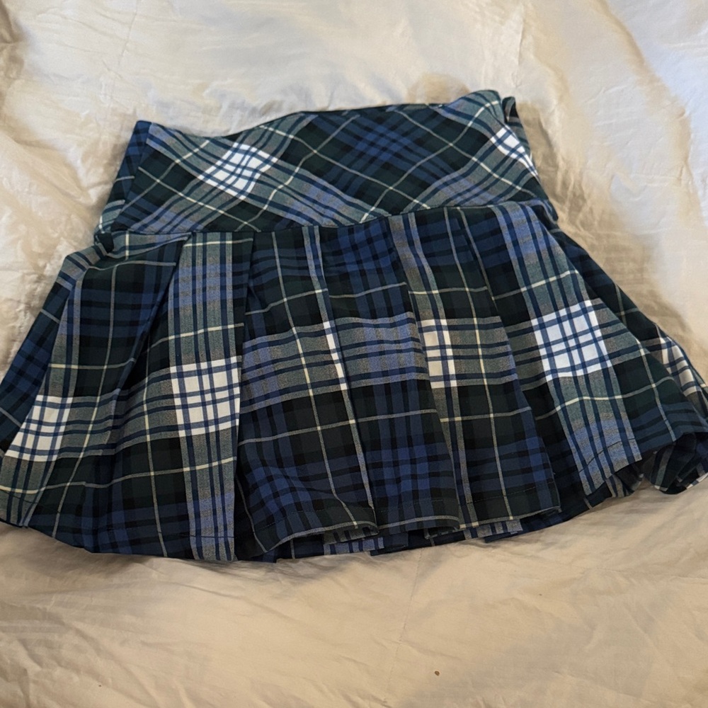 American Eagle Highest Rise Plaid Mini Skirt w Stretch
